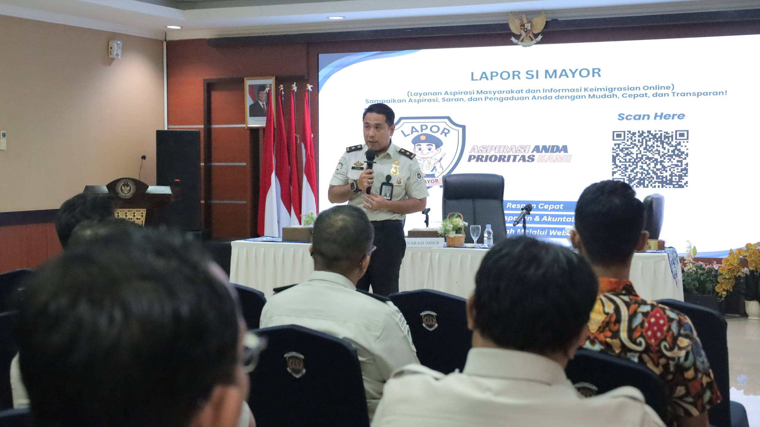 Kantor Imigrasi Jakarta Pusat - Tingkatkan Kualitas Pelayanan Publik, Imigrasi Jakarta Pusat Gelar Sosialisasi Internal Inovasi berupa "Lapor Si Mayor"